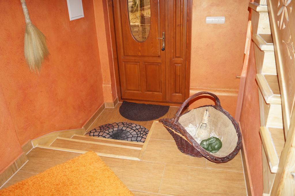 Apartamenty I Pokoje Rodzinne Czarna Góra Esterno foto